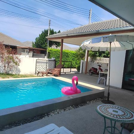 E Villa , Private Pool Villa For Your Family Hua Hin Eksteriør bilde